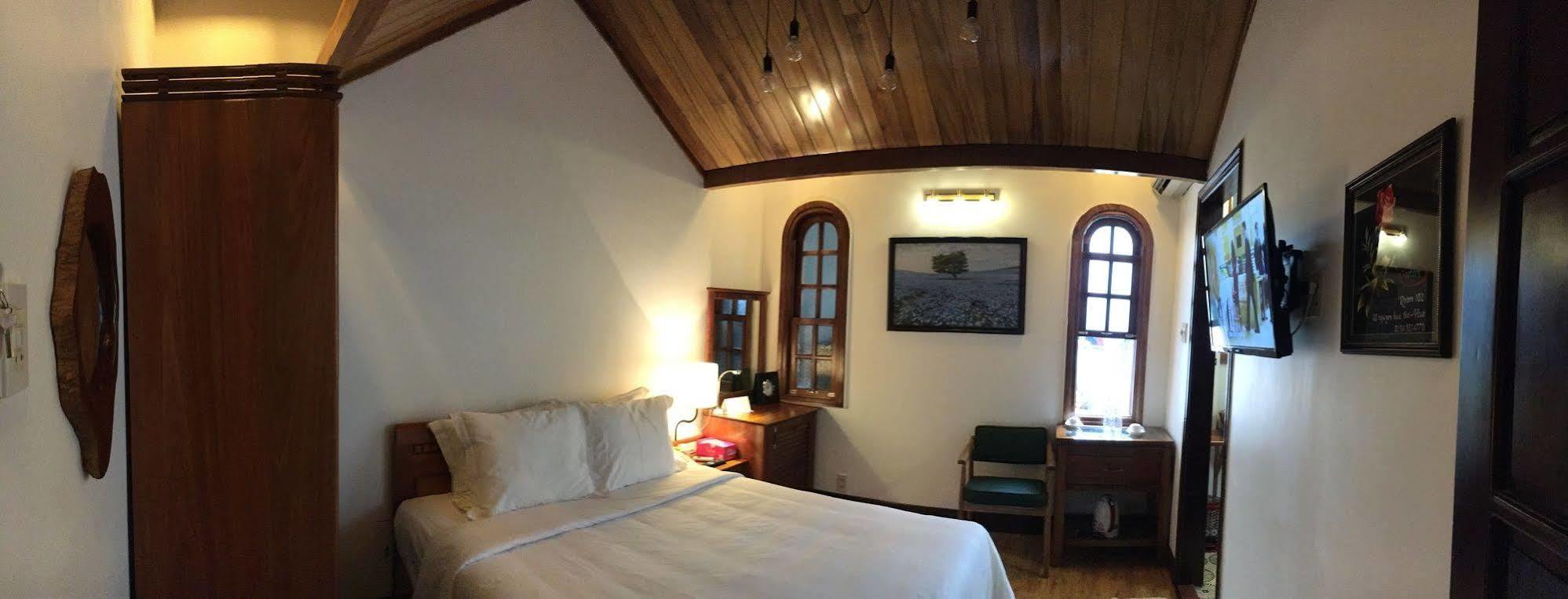 Victory Hotel Huế Kültér fotó